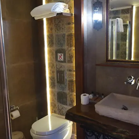 Asiklar By Suekrue Adalar