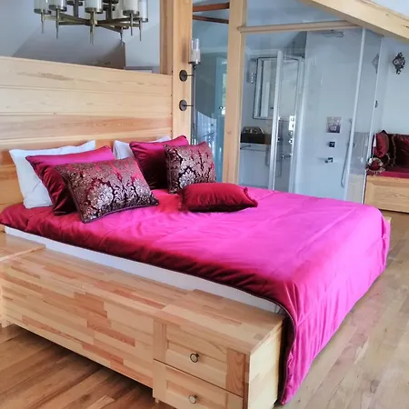 Asiklar By Suekrue Adalar